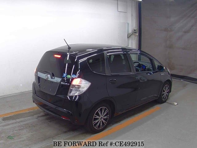 Honda FIT HYBRID SMART SELECTION FINE STYLE — фото 2