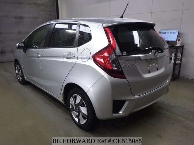 Honda FIT HYBRID F PACKAGE — фото 4