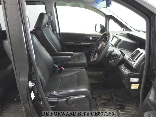 Honda STEP WGN SPADA Z COOL SPIRIT — фото 3