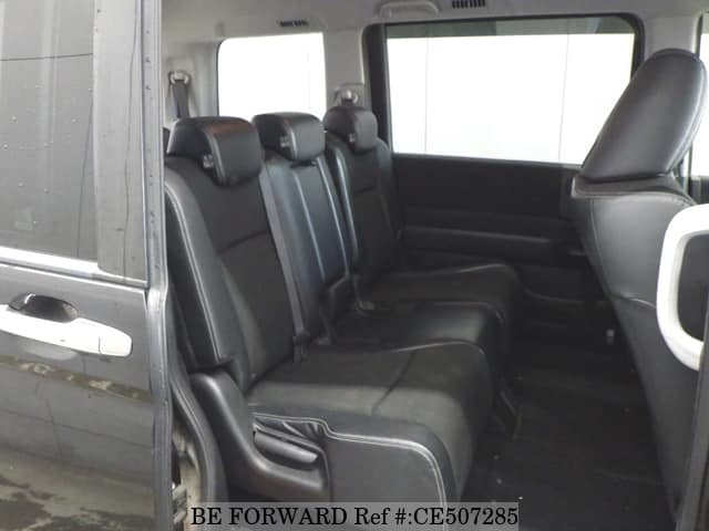Honda STEP WGN SPADA Z COOL SPIRIT — фото 4