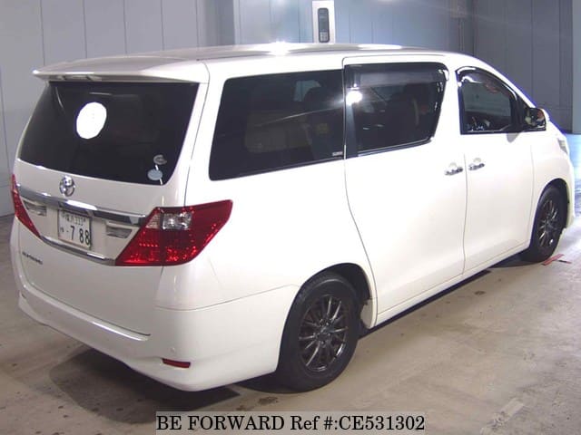 Toyota ALPHARD 240X — фото 2