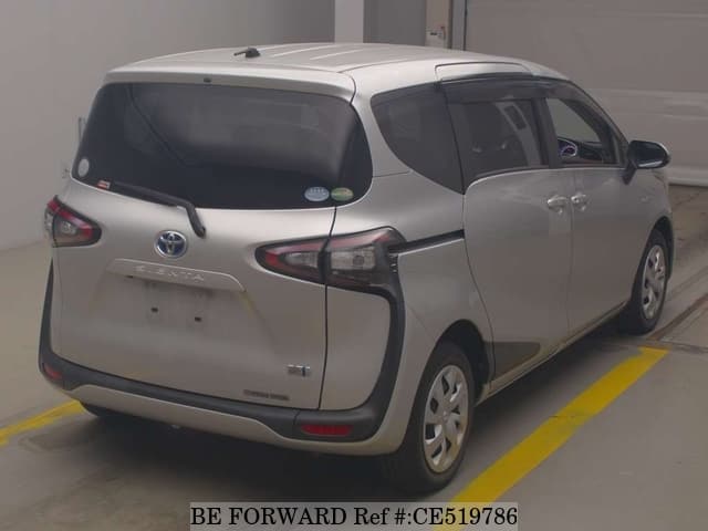 Toyota SIENTA HYBRID G — фото 2
