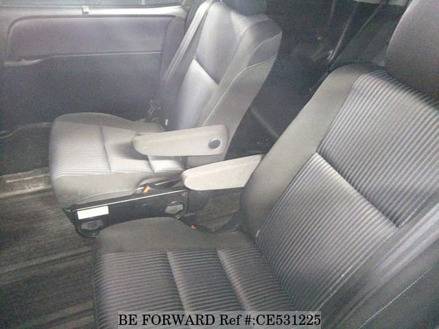Toyota VOXY HYBRID ZS KIRAMEKI 2 — фото 5