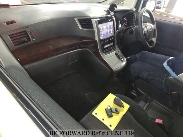 Toyota ALPHARD 240S — фото 3