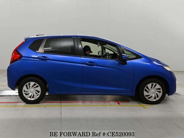 Honda FIT 13G F PACKAGE — фото 4