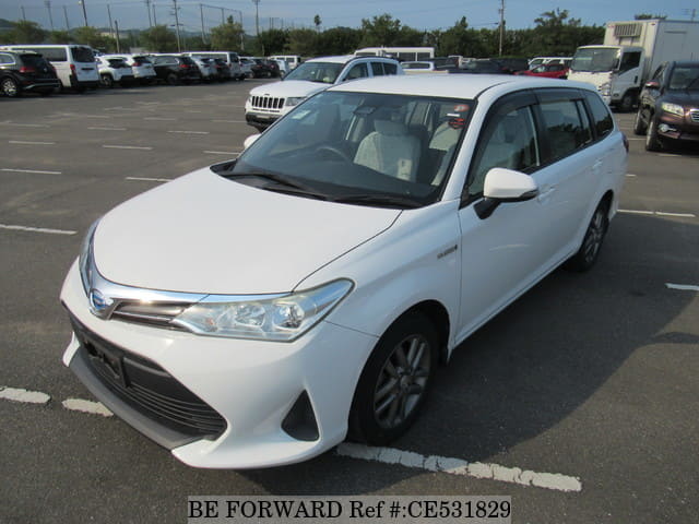 Toyota COROLLA FIELDER HYBRID — фото 1