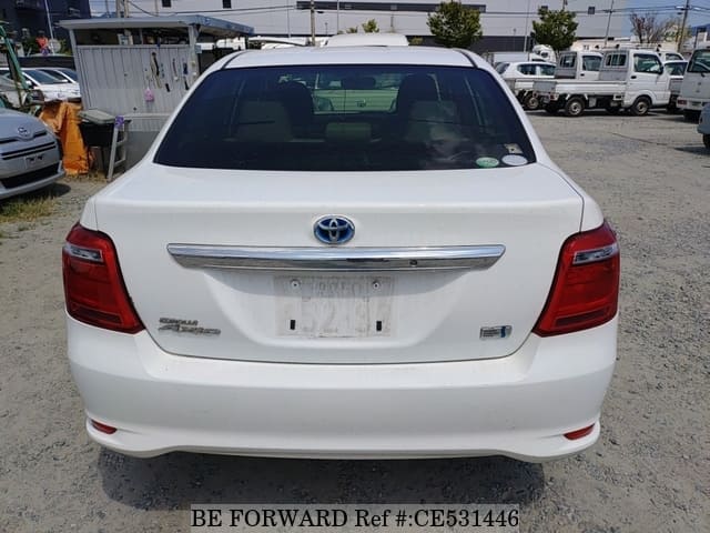 Toyota COROLLA AXIO HYBRID — фото 4