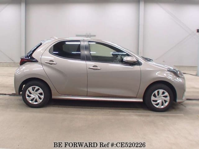 Toyota YARIS X — фото 5
