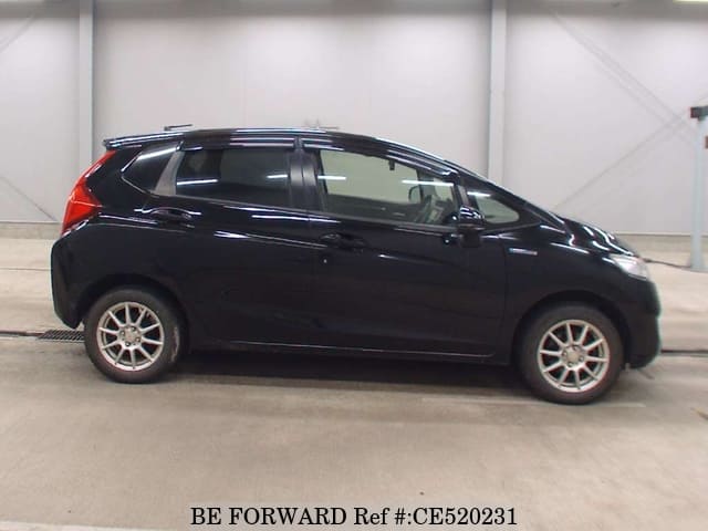 Honda FIT HYBRID F PACKAGE — фото 5