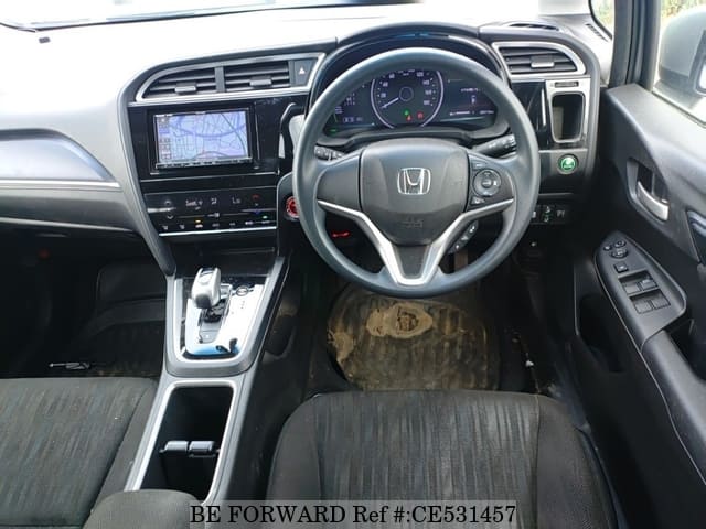 Honda SHUTTLE HYBRID — фото 3