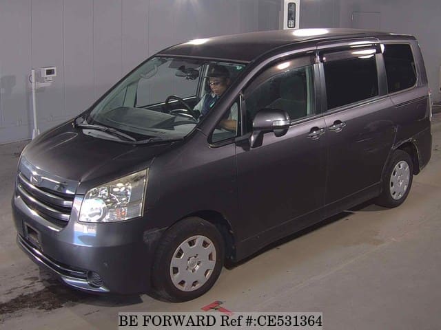 Toyota NOAH X SMART EDITION — фото 1