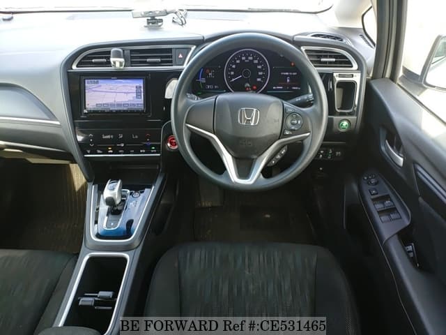 Honda SHUTTLE HYBRID — фото 3