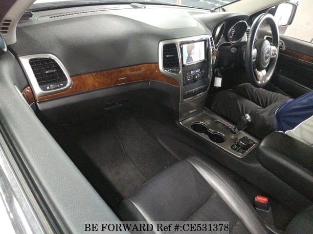 JEEP GRAND CHEROKEE LIMITED — фото 4