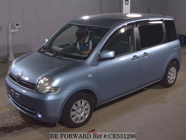 Toyota SIENTA X LIMITED — фото 1