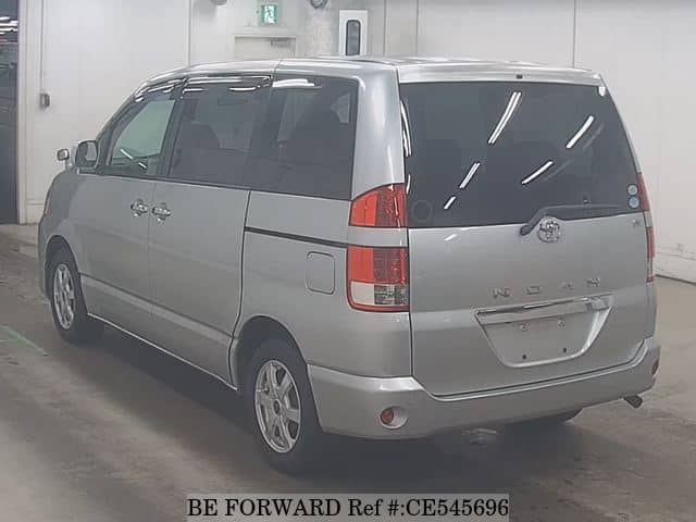 Toyota NOAH X LIMITED — фото 4