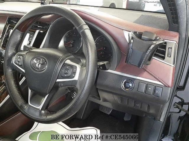 Toyota HARRIER PREMIUM — фото 3