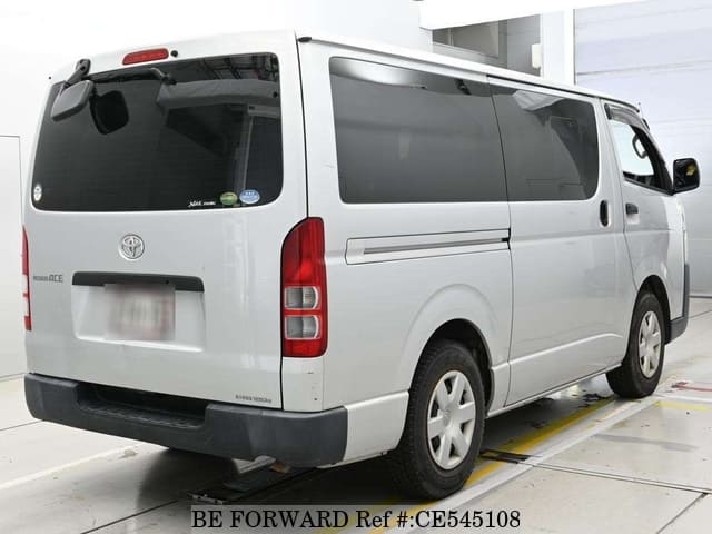 Toyota REGIUSACE VAN LONG DX — фото 2
