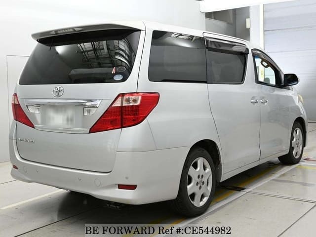 Toyota ALPHARD 240X — фото 2
