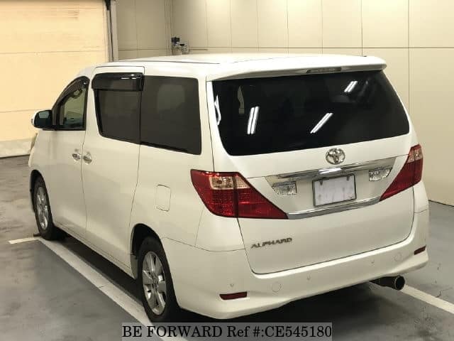 Toyota ALPHARD 240X — фото 4