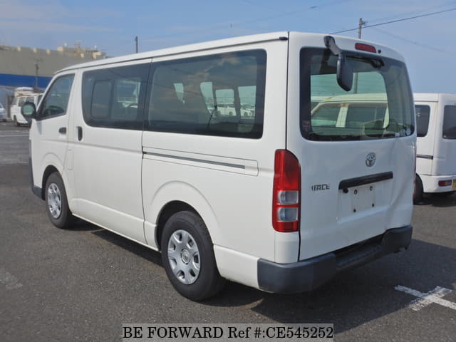 Toyota HIACE VAN DX — фото 3