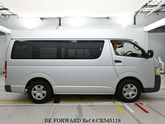 Toyota HIACE VAN LONG DX — фото 4