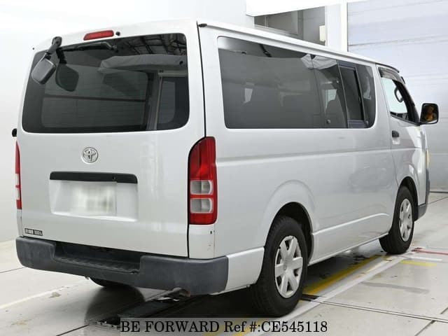 Toyota HIACE VAN LONG DX — фото 2