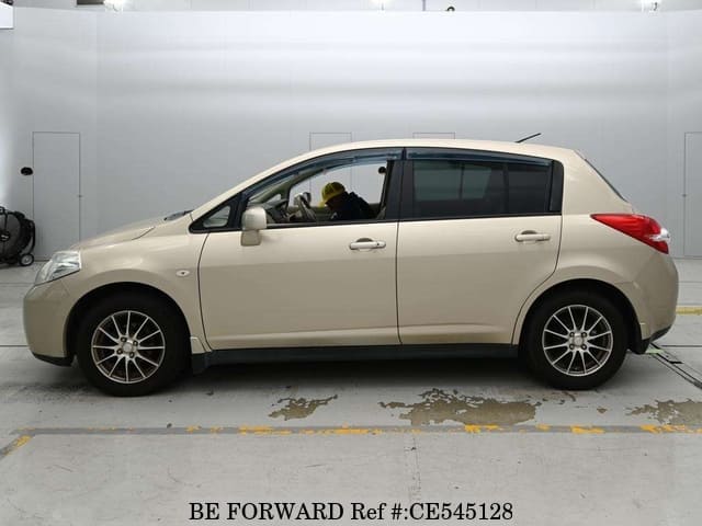 Nissan TIIDA 15M SV PLUS PLASMA — фото 5
