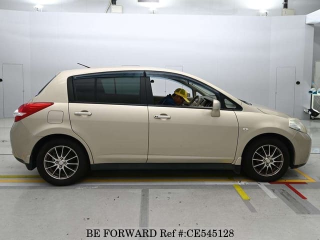 Nissan TIIDA 15M SV PLUS PLASMA — фото 4