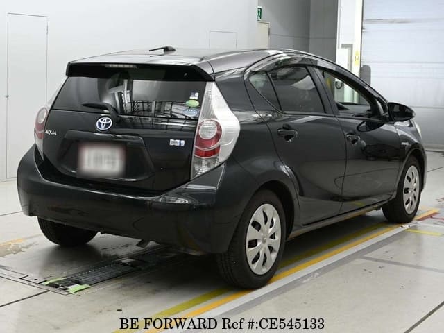 Toyota AQUA HYBRID G BLACK SOFT LEATHER SELE — фото 2