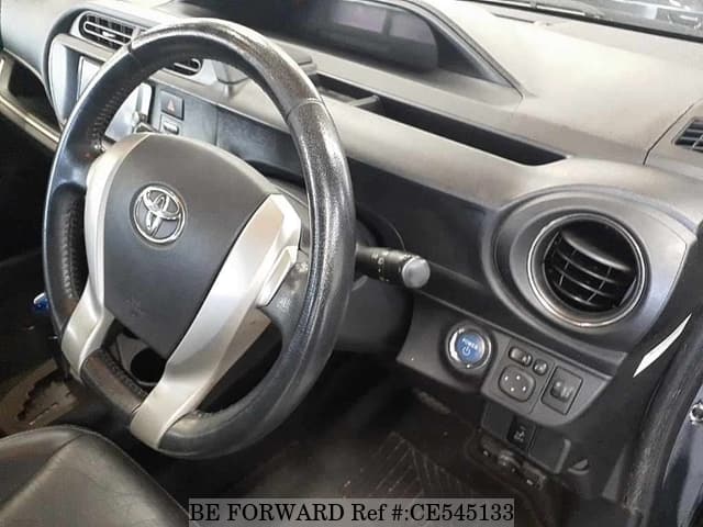 Toyota AQUA HYBRID G BLACK SOFT LEATHER SELE — фото 3