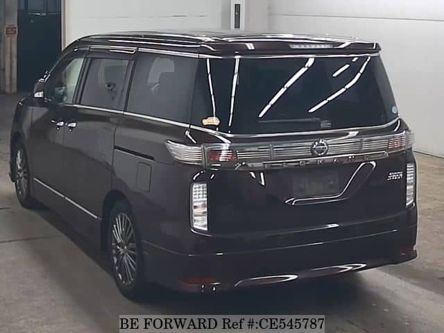Nissan ELGRAND 350 HIGHWAYSTAR URBAN CHROME — фото 4