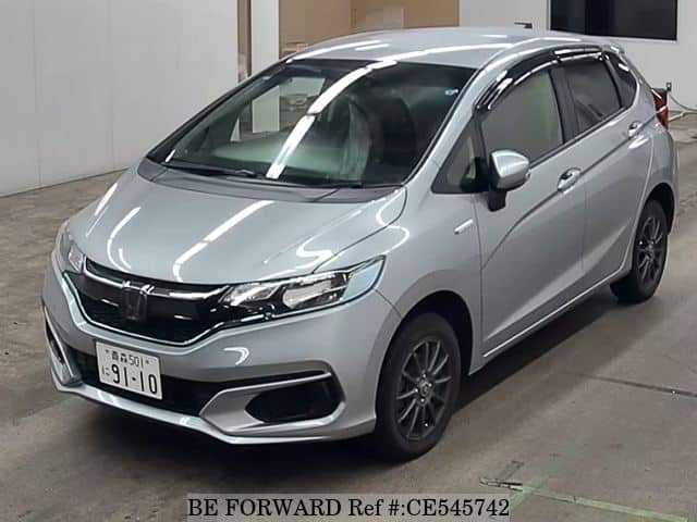 Honda FIT HYBRID F — фото 1