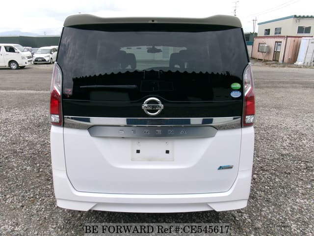 Nissan SERENA HYBRID B — фото 4