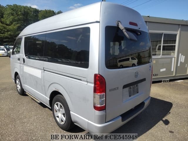 Toyota HIACE VAN — фото 5