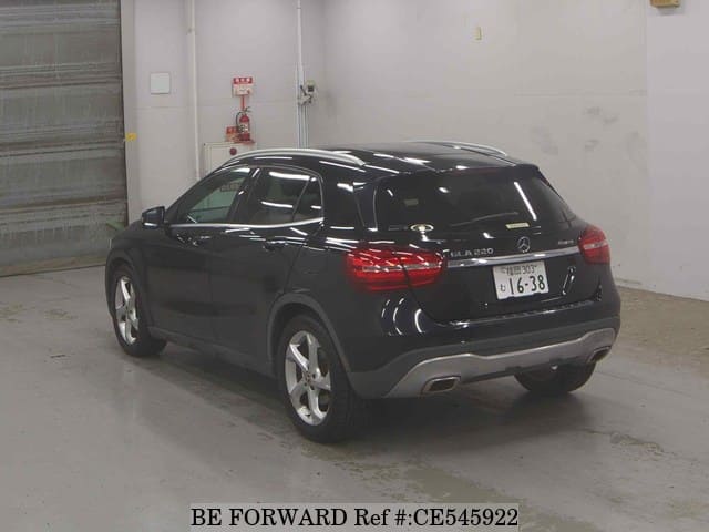 Mercedes-Benz GLA-CLASS GLA220 4MATIC — фото 3
