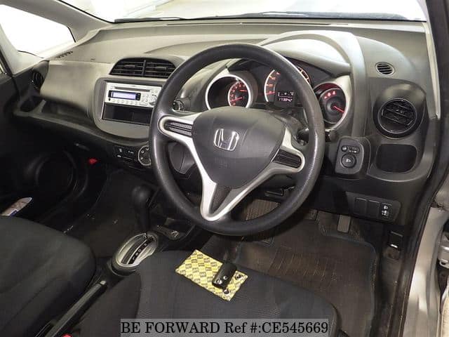 Honda FIT G SMART STYLE EDITION — фото 3