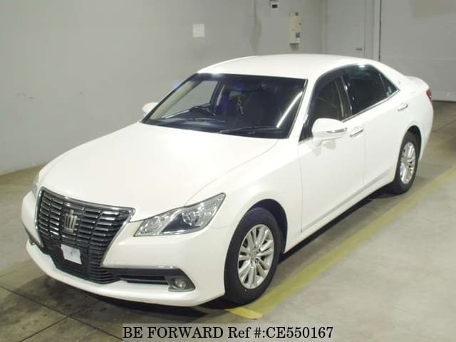 Toyota CROWN ROYAL SALOON I-FOUR — фото 1