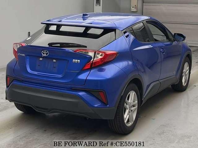 Toyota C-HR HYBRID S — фото 2