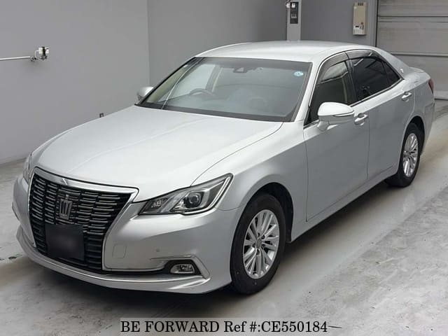Toyota CROWN ROYAL SALOON I-FOUR — фото 1