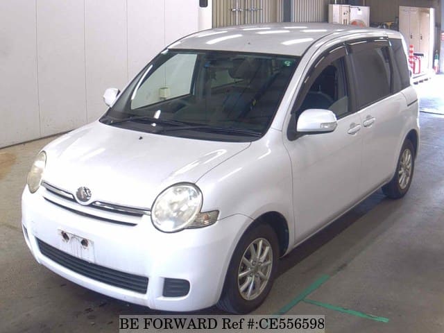 Toyota SIENTA X LIMITED — фото 1