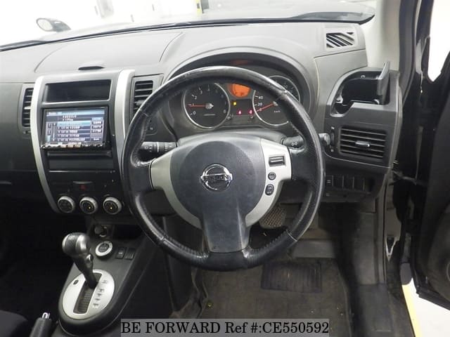 Nissan X-TRAIL 20XTT — фото 3