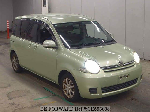 Toyota SIENTA X LIMITED — фото 5