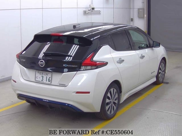 Nissan LEAF X — фото 2