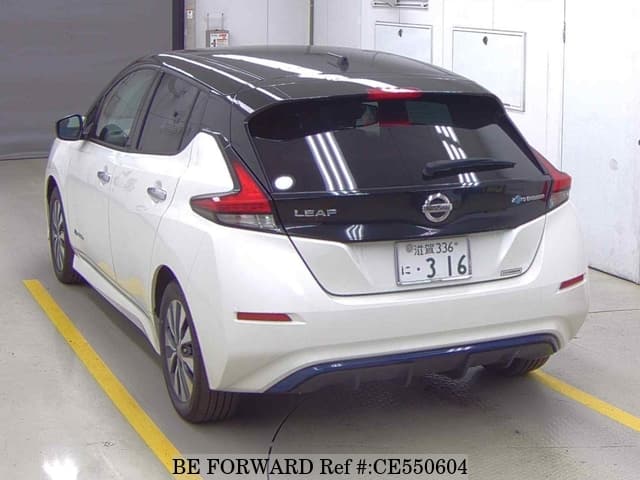 Nissan LEAF X — фото 5