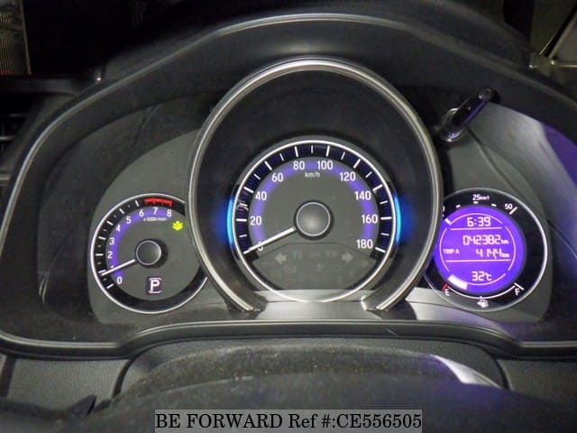 Honda FIT 13G F PACKAGE — фото 4