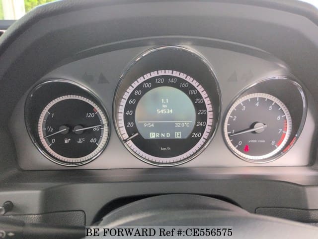 Mercedes-Benz C-CLASS C200 CGI BLUE EFFICIENCY AVG — фото 4