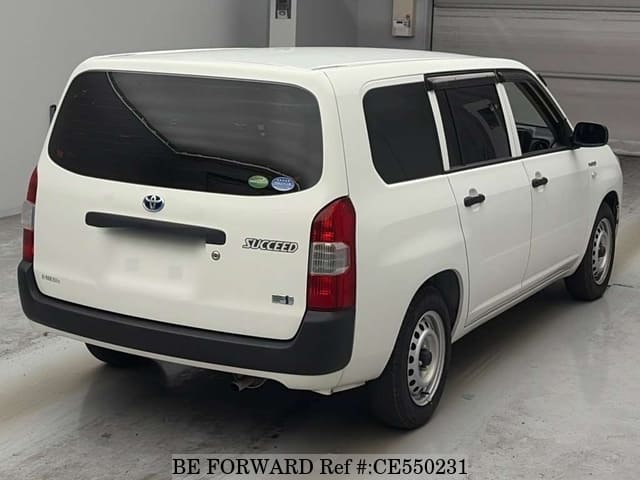Toyota SUCCEED VAN HYBRID UL — фото 2