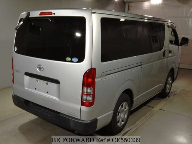 Toyota HIACE VAN LONG DX — фото 2