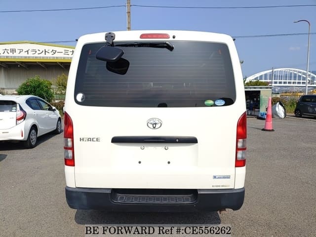 Toyota HIACE VAN — фото 5