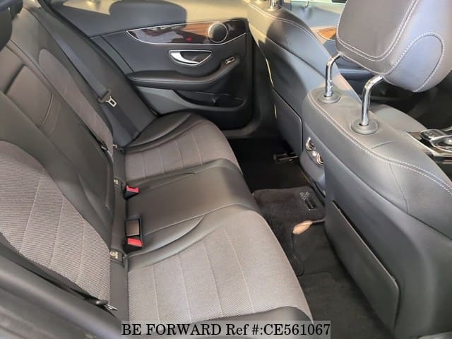 Mercedes-Benz C-CLASS C220D AVANTGARDE — фото 5